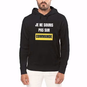 Sweat à capuche léger féministe Je ne souris pas sur commande